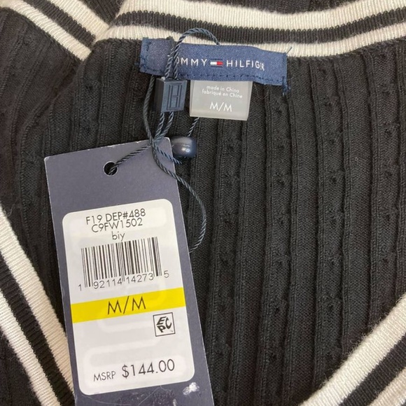 💥TOMMY HILFIGER  BLACK AND WHITE DRESS💥✨PERFECT CONDITION✨ ⁉️ MAKE AN OFFEER⁉️ - Picture 3 of 3